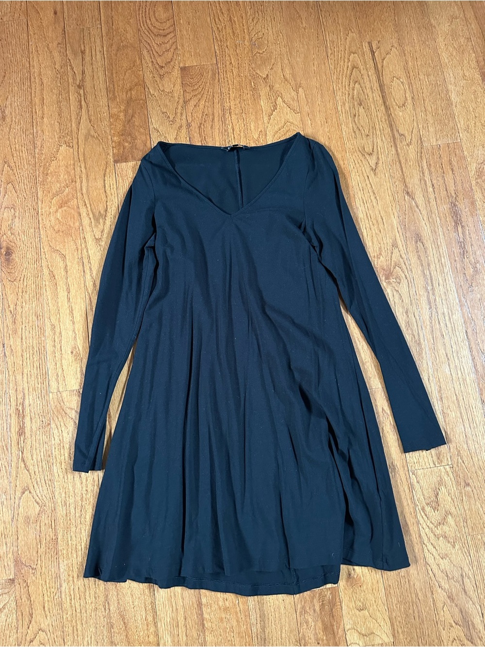 Express Dress - Picture 3 of 5